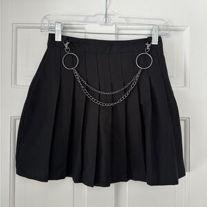 Urban Outfitters Black Pleated Mini Skirt with Removable Chains in Size XS